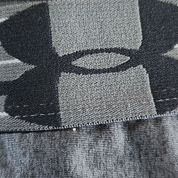 5/$55 Under Armour Women's Compression Athletic Shorts, Small - Picture 3 of 4